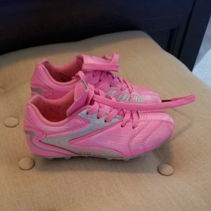 Girls soccer cleats